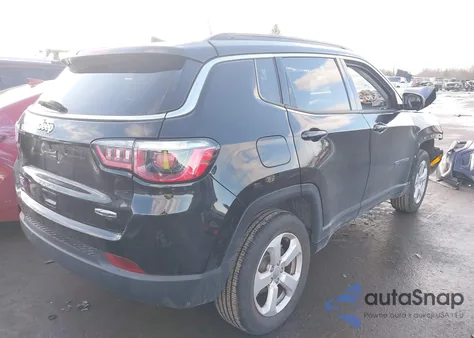 2018 Jeep Compass Latitude z USA, uszkodzony, nr VIN 3C4NJDBB1JT201628